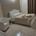 فندق مبيت وإفطار Da Rocco ليزينا